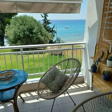 Απέραντο Γαλάζιο Le Grand Blue Apartment Mola Kalyva Exterior photo