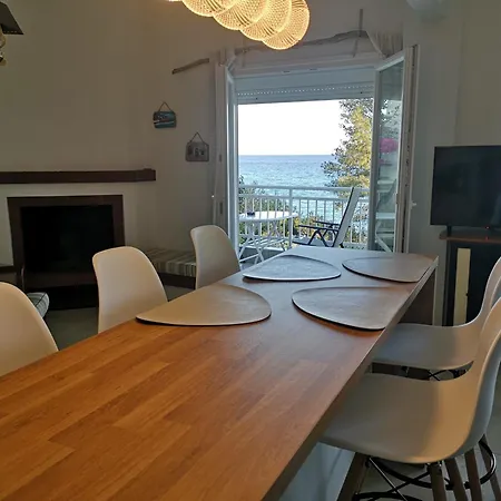Απέραντο Γαλάζιο Le Grand Blue Apartment Mola Kalyva Exterior photo